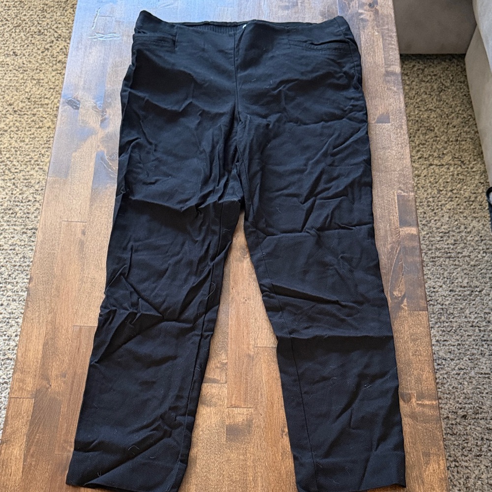 Van Heusen Black Stretch Ponte Ankle Pants
